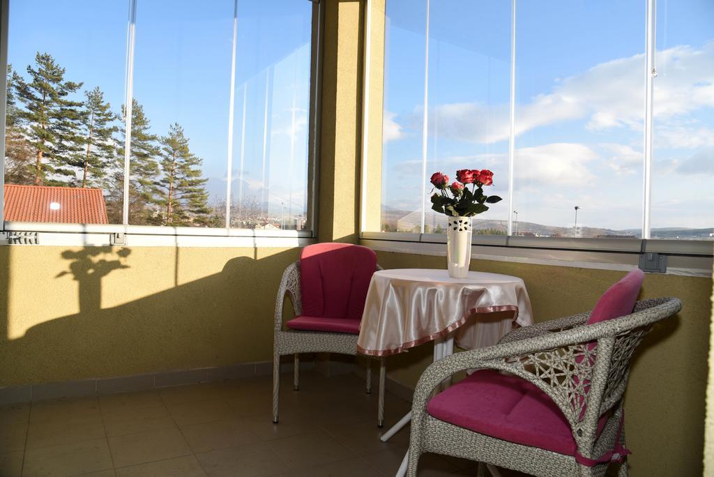 Apartment Mario Livno Buitenkant foto