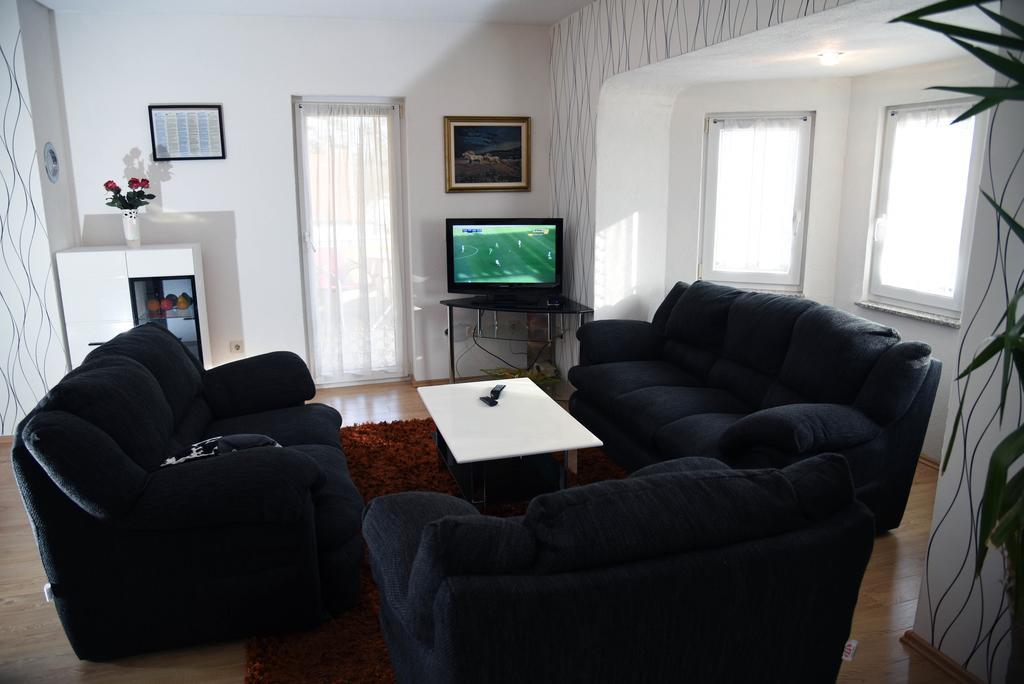 Apartment Mario Livno Buitenkant foto